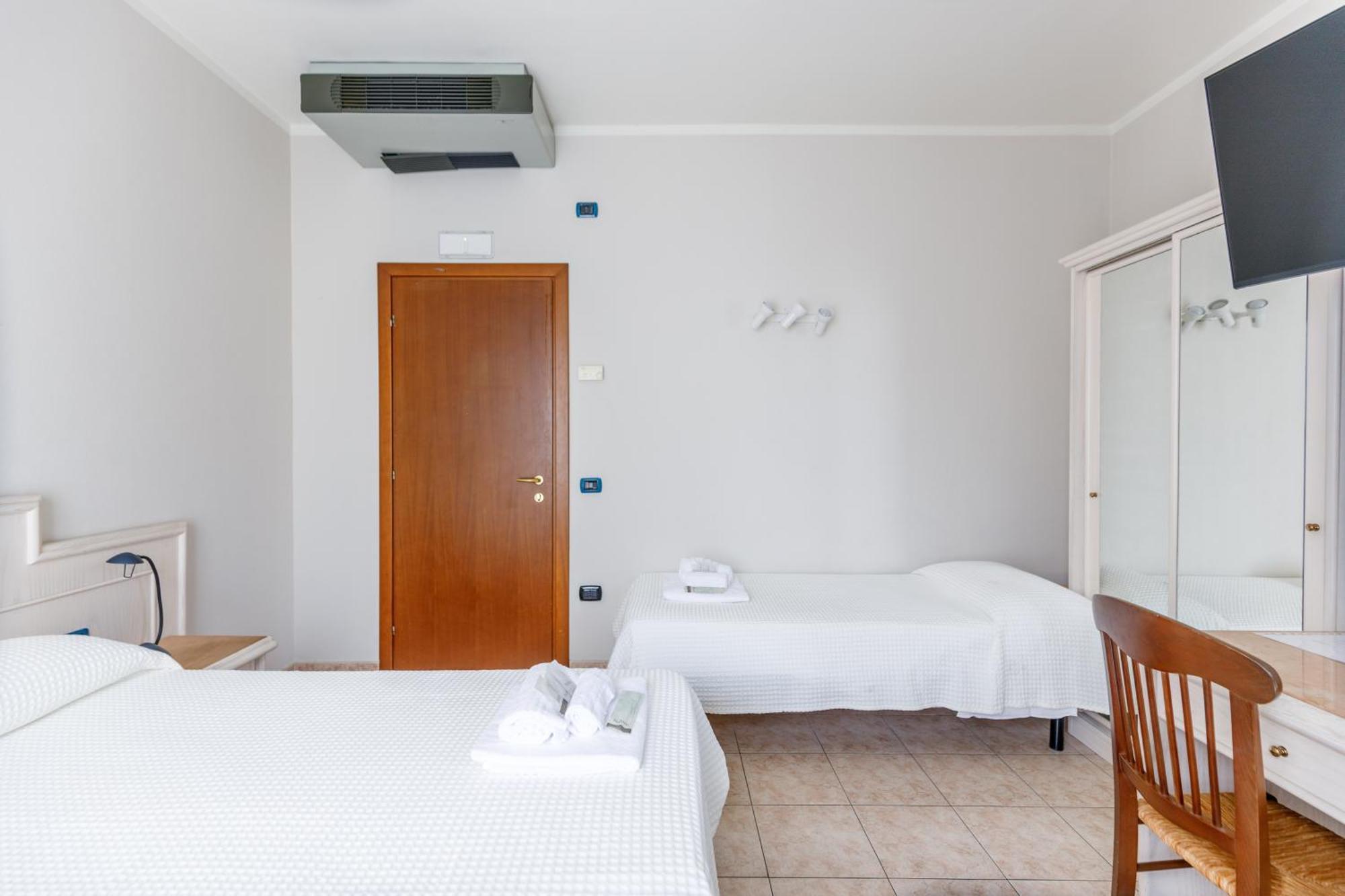 Hotel Classicano Ravenna Kültér fotó
